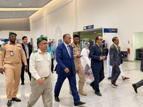 وزارة النقل تتخذ إجراءات احترازية في المطار والمنافذ الحدودية للكشف عن "الإيبولا"