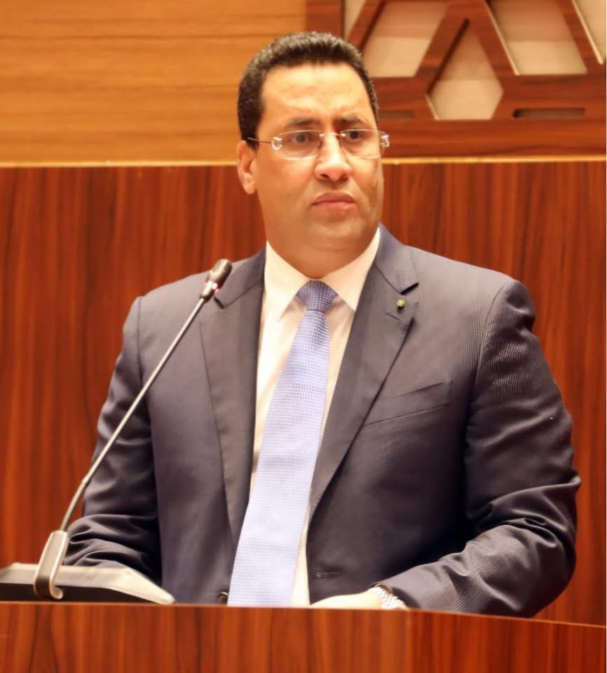 الوزير الأول: الأشغال في مشروع قناة سكام الزراعية تتقدم بوتيرة جيدة وستكتمل في سبتمبر